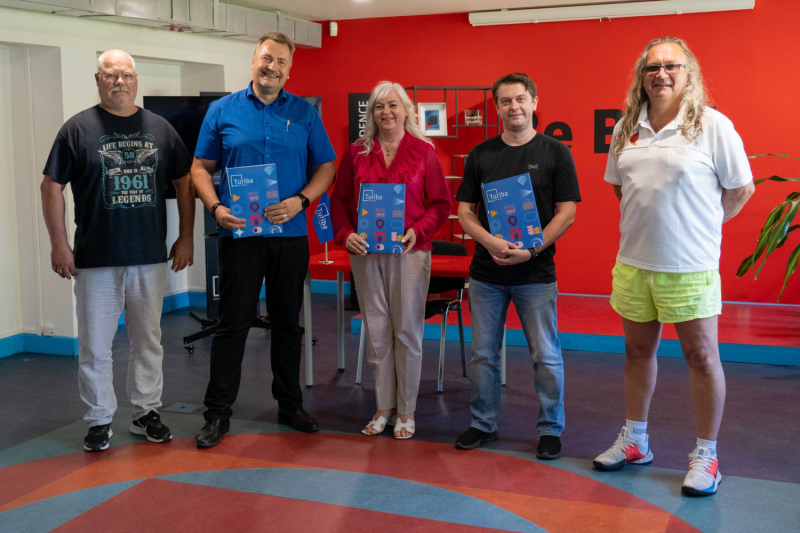 Turība un Kandavas Kārļa Mīlenbaha vidusskola noslēdz sadarbības programmu basketbola jomā