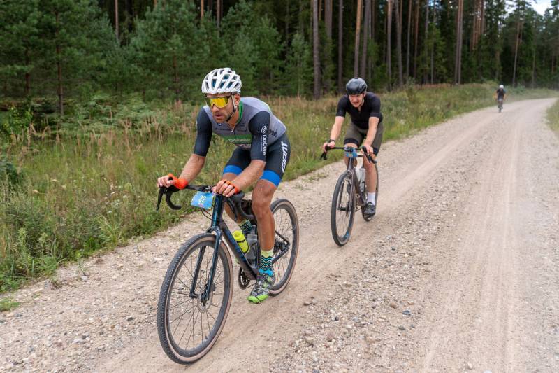 Tukuma novadā aizvadītas "Gravel Weekend 2024" starptautiskās sacensības riteņbraukšanā