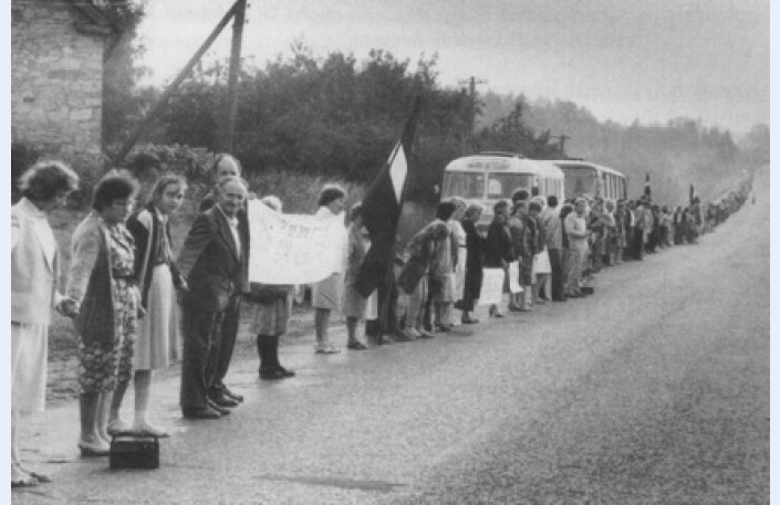 Atceroties 20. gadsimta iespaidīgāko nevardarbīgās pretošanās akciju - Baltijas ceļu