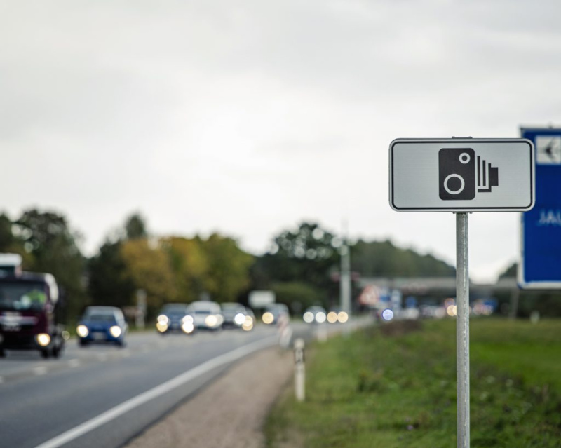 Uz Ventspils šosejas no pagrieziena uz Tīreļu taku līdz pagriezienam uz Smārdi sāks darboties vidējā ātruma kontroles posms